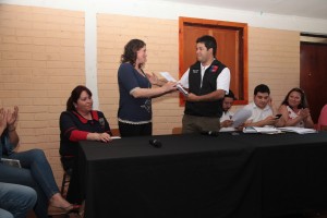 Entrega subsidio a familias de Salamanca