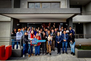 Autoridades con beneficiarios
