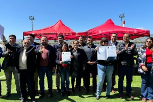 Autoridades con beneficiarios